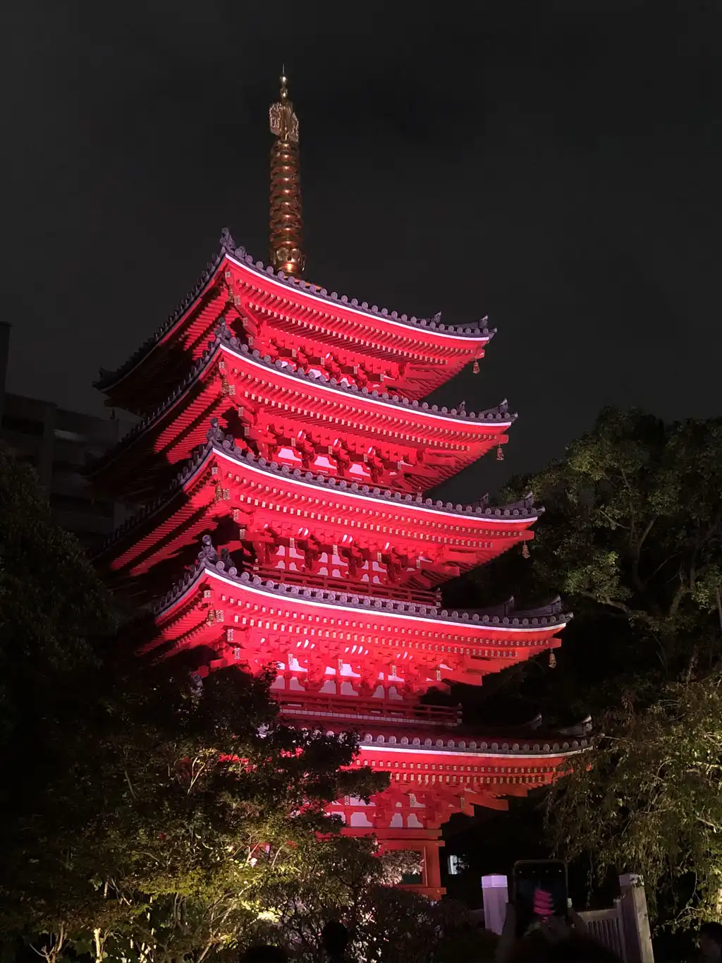 真っ赤なお城画像